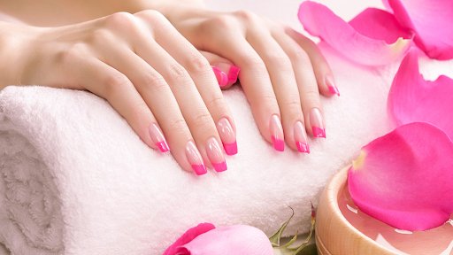 Best Natural Nail Enhancement Methods for Long-Lasting Beauty!